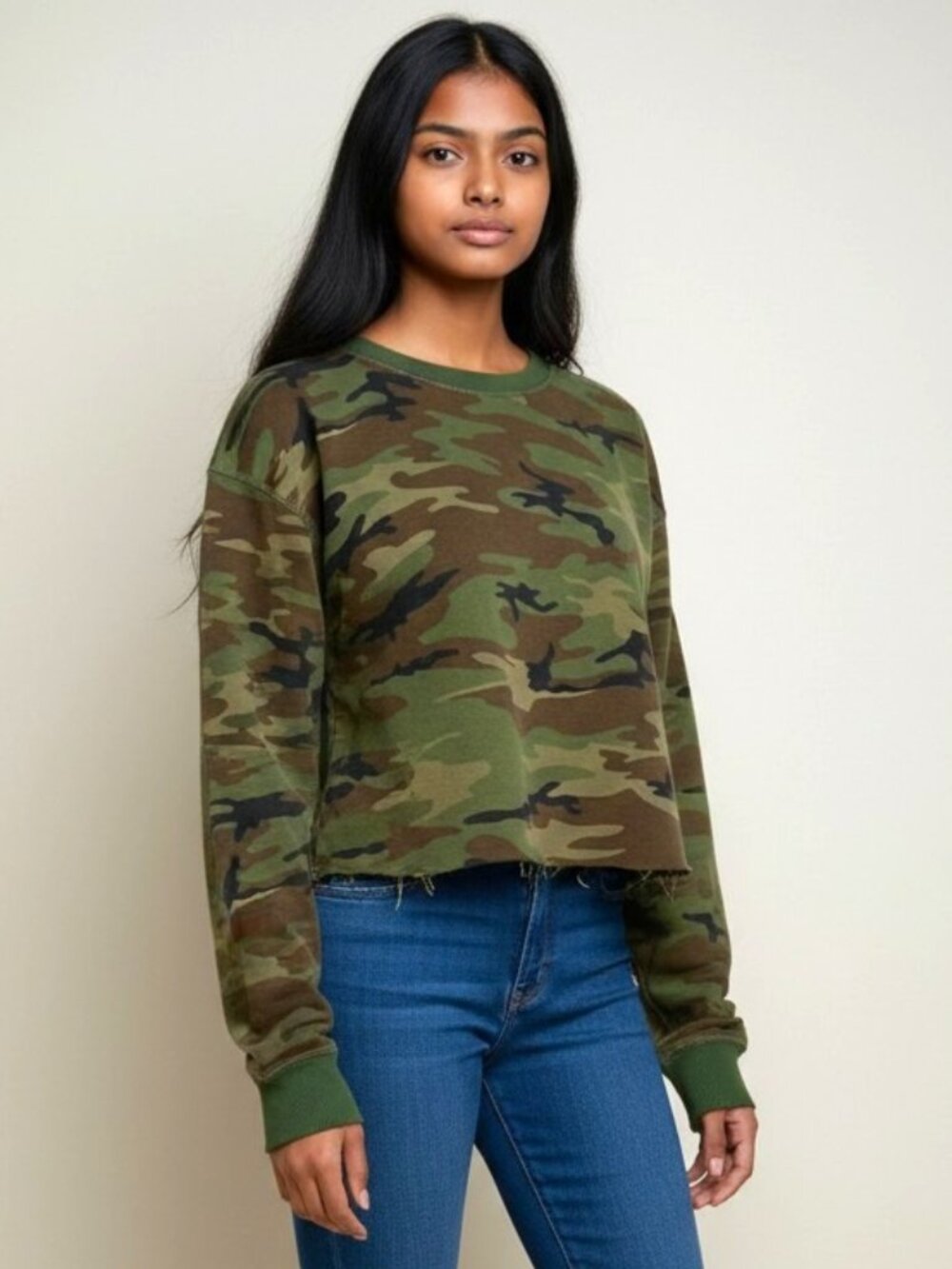 Forever 21 Raw Hem Cropped Camouflaged Sweatshirt